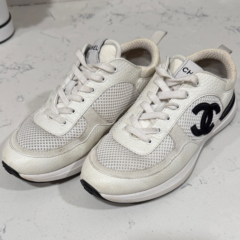 CHANEL Women's Cream and Black Sneakers Size 37.5
